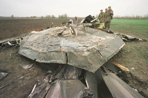 F-117-u-blatu-Budjanovaca-28.3.1999