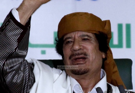 MOAMER-Gadafi