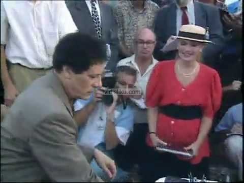 Vesna-De-Vinca-Gadafi